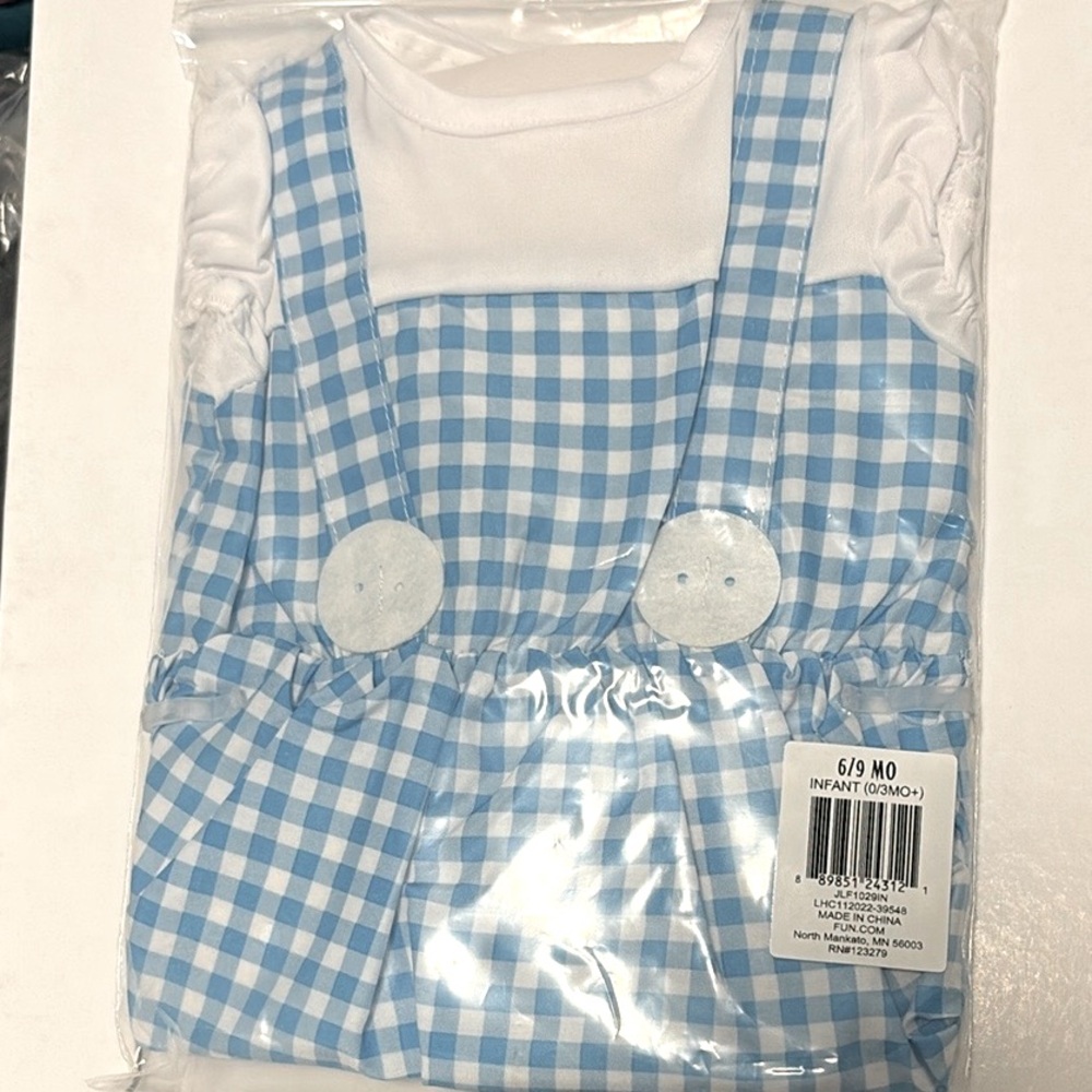 NWT [Halloween Costumes) Dorothy Wizard of Oz Dress, Ruby Slippers & Headband - Picture 5 of 8